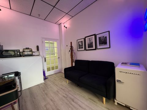 Tiny photo for 994 Farmington Avenue, West Hartford, CT 06107 (MLS # 24097969)