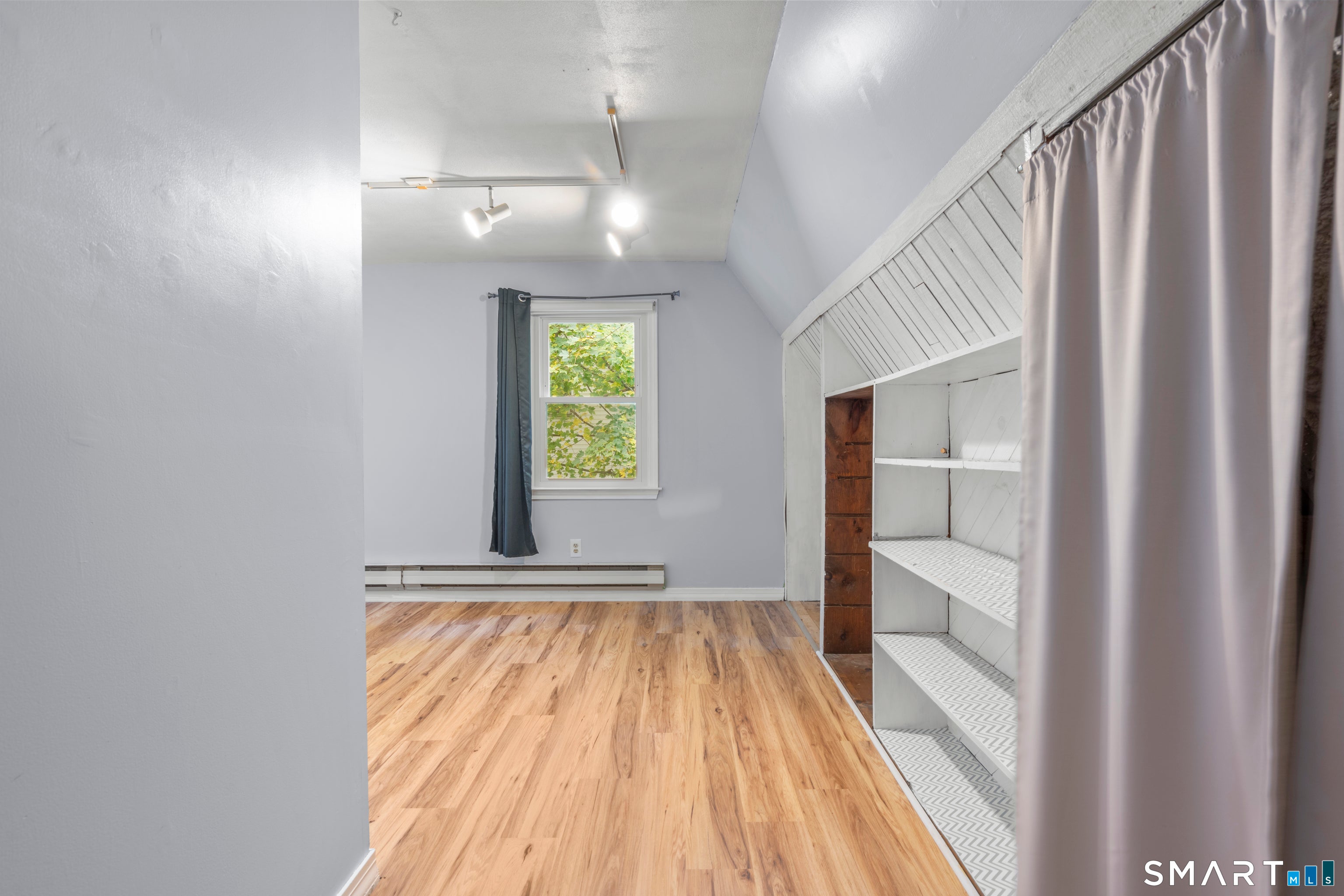 138 Red Robin Road