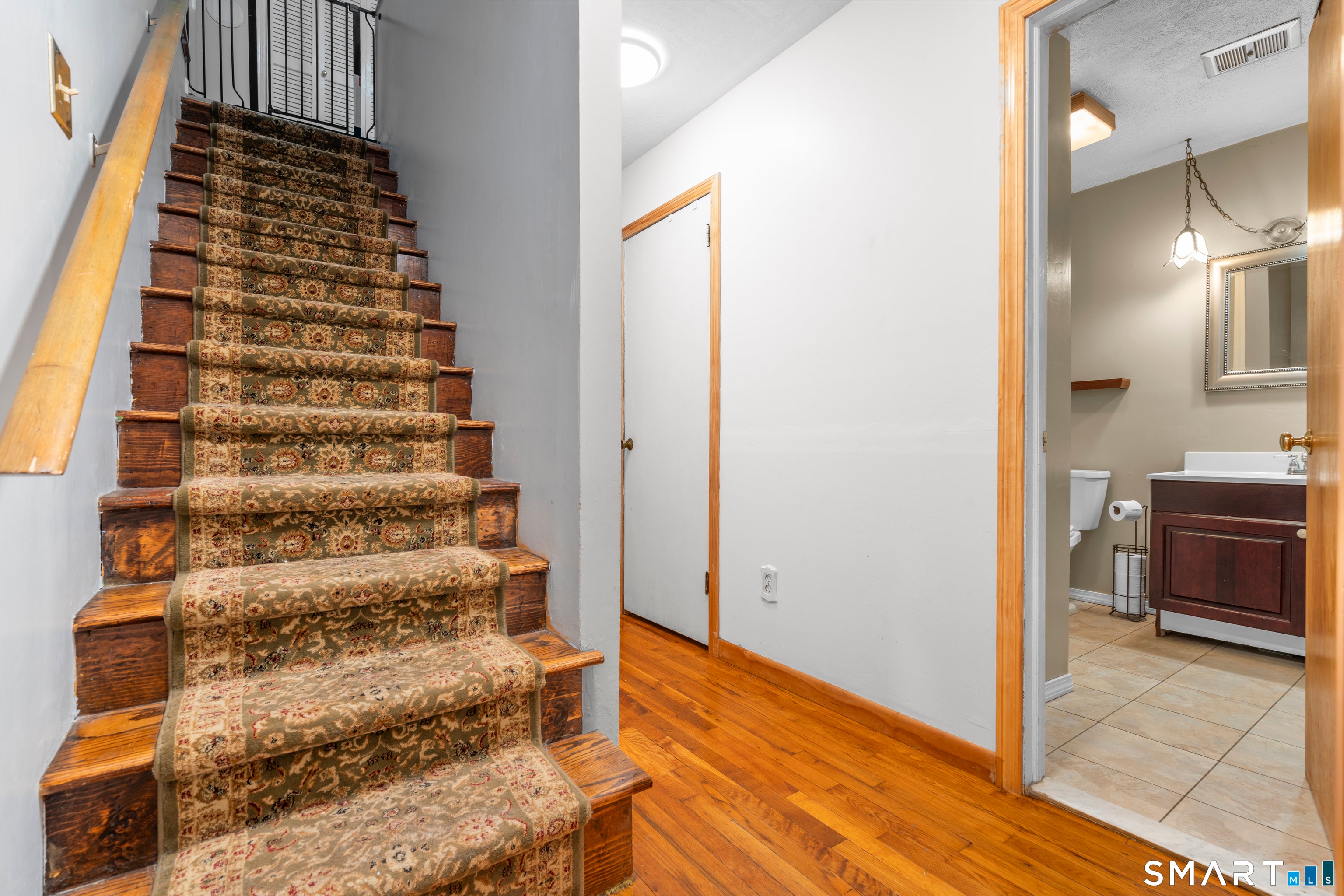 138 Red Robin Road