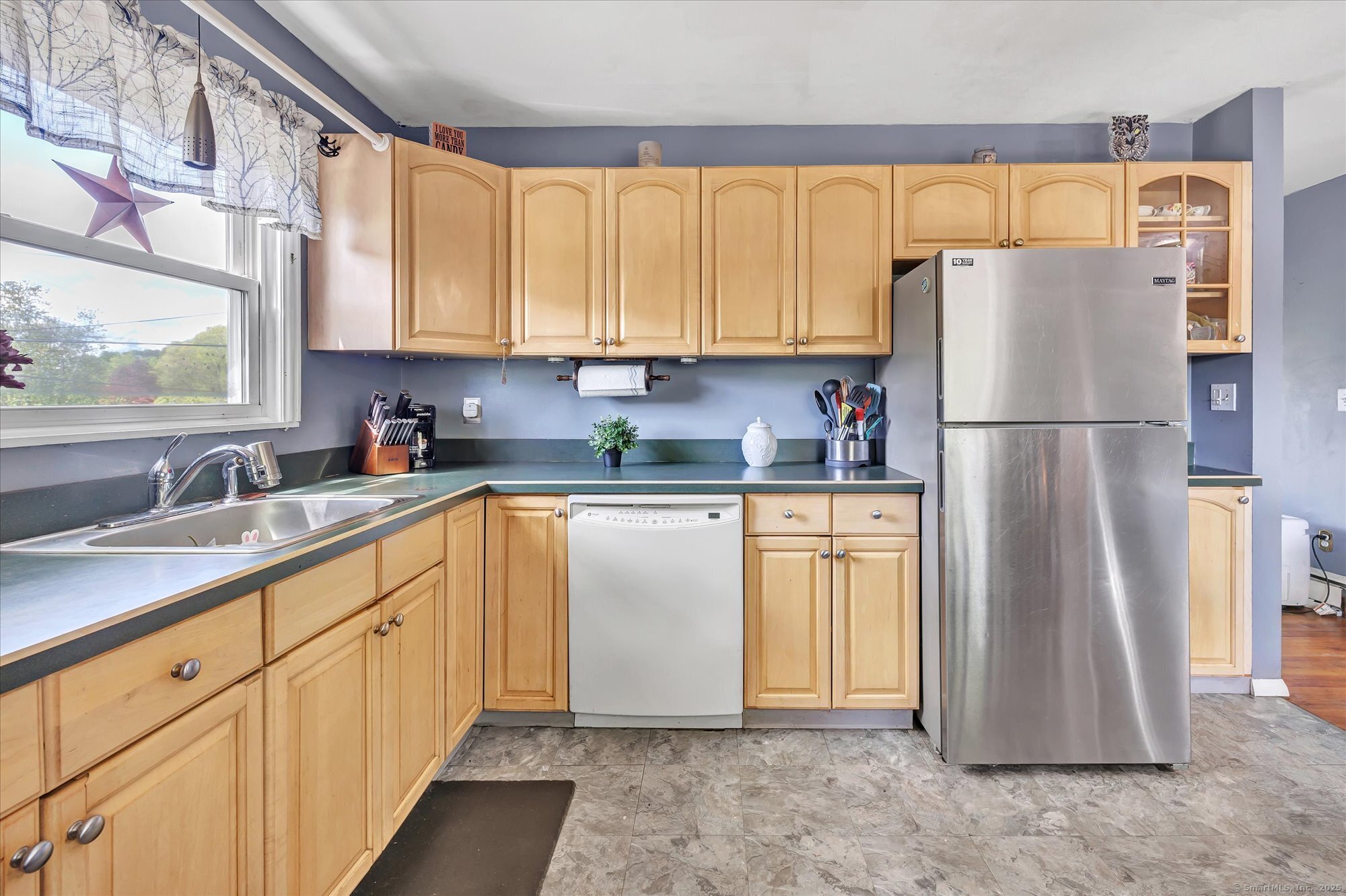2 Chestnut Court, Seymour, Connecticut image 13