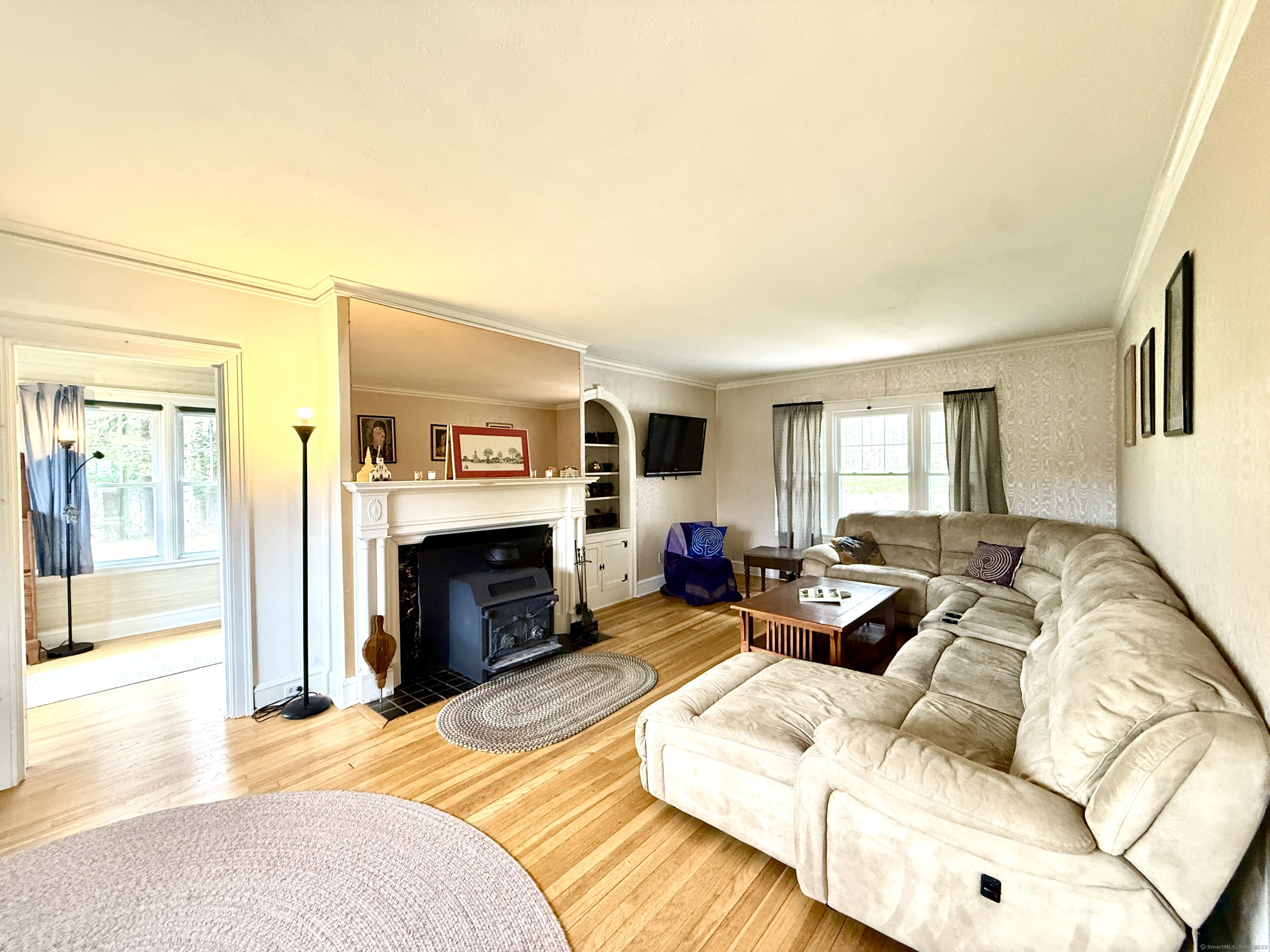 1038 Riverside Drive, Thompson, Connecticut image 2