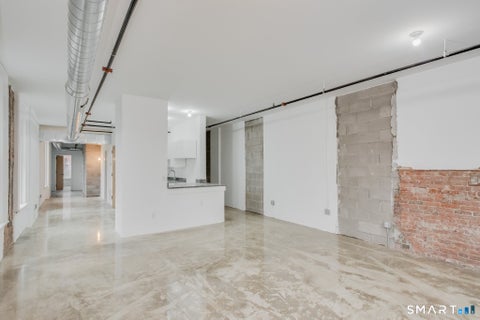 Photo of 289 Asylum Street #2W, Hartford, CT 06103 (MLS # 24195006)