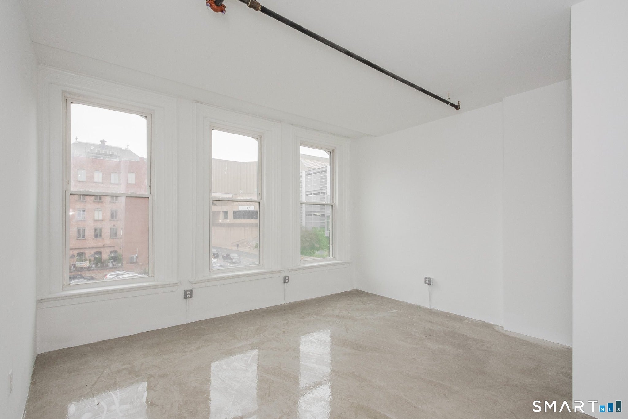 289 Asylum Street 2E