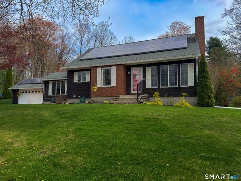 Homes For Sale - 1520 Torringford West Street<br/> Litchfield County, Torrington, CT 06790
