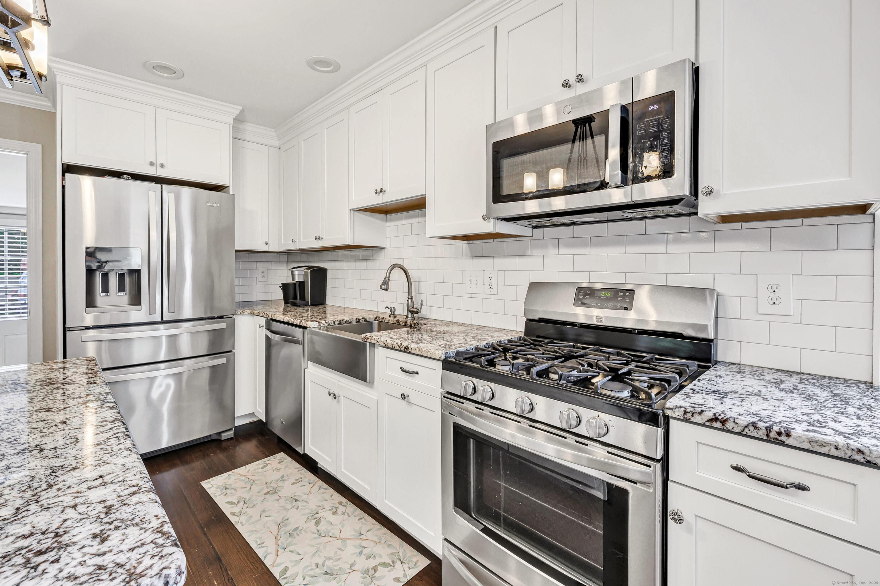 Shelton, Connecticut 06484, United States, 2 Bedrooms Bedrooms, ,2 BathroomsBathrooms,Residential,Active,150977