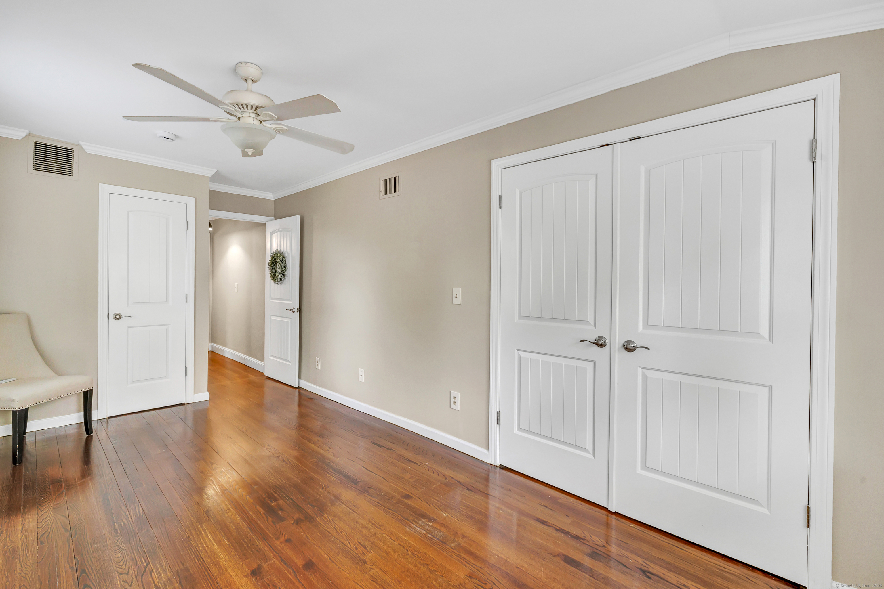 Shelton, Connecticut 06484, United States, 2 Bedrooms Bedrooms, ,2 BathroomsBathrooms,Residential,Active,150977