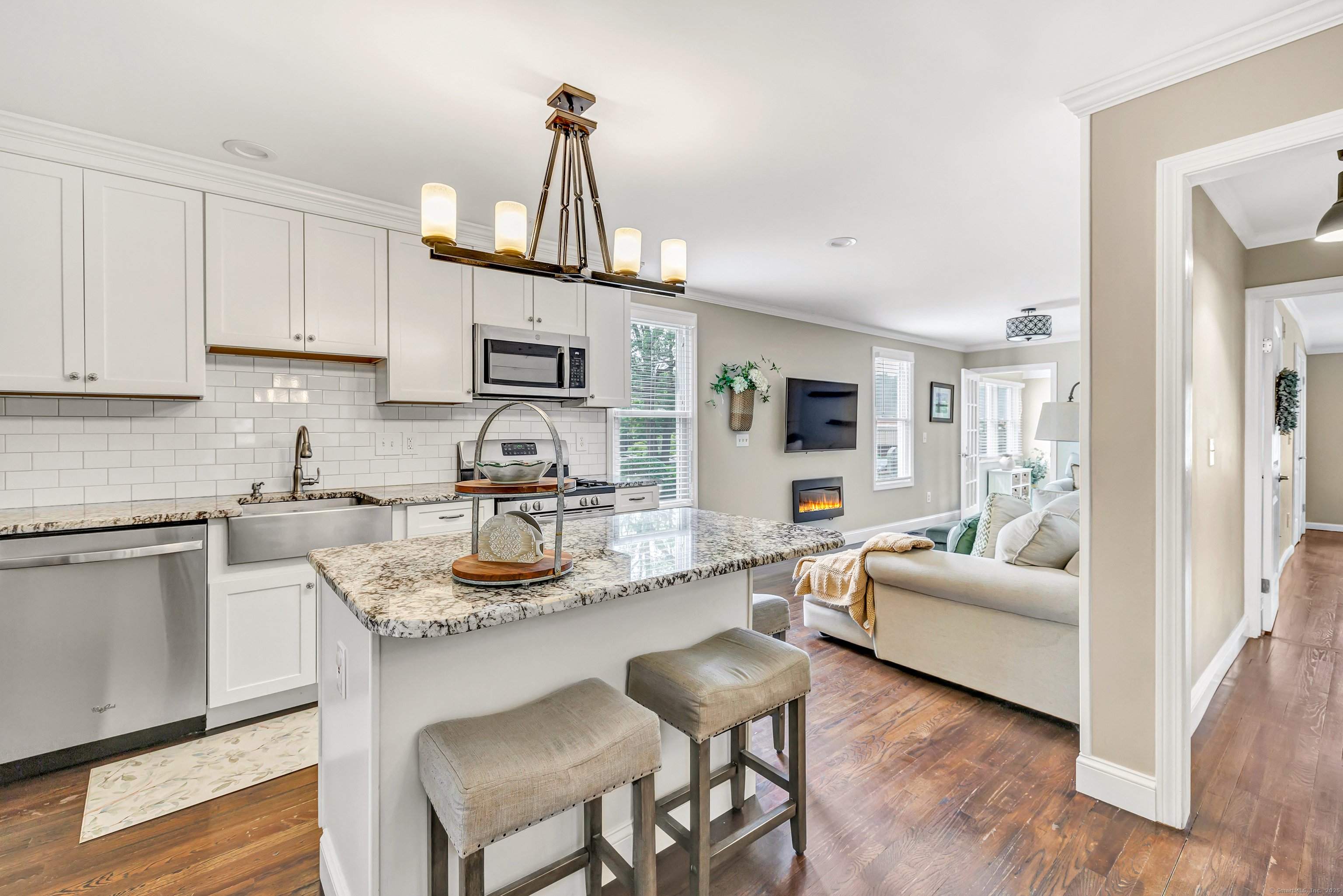 Shelton, Connecticut 06484, United States, 2 Bedrooms Bedrooms, ,2 BathroomsBathrooms,Residential,Active,150977