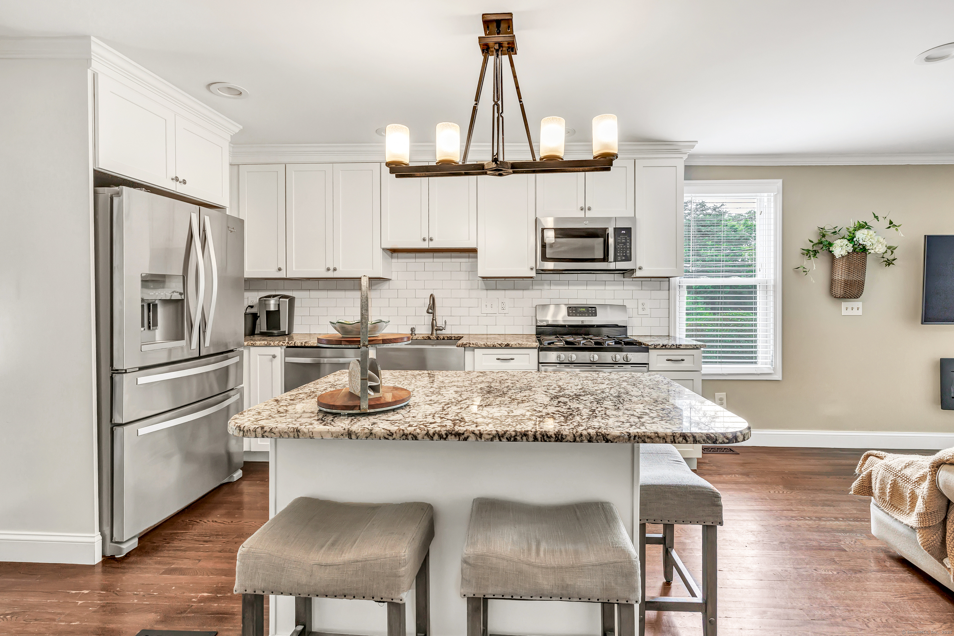 Shelton, Connecticut 06484, United States, 2 Bedrooms Bedrooms, ,2 BathroomsBathrooms,Residential,Active,150977