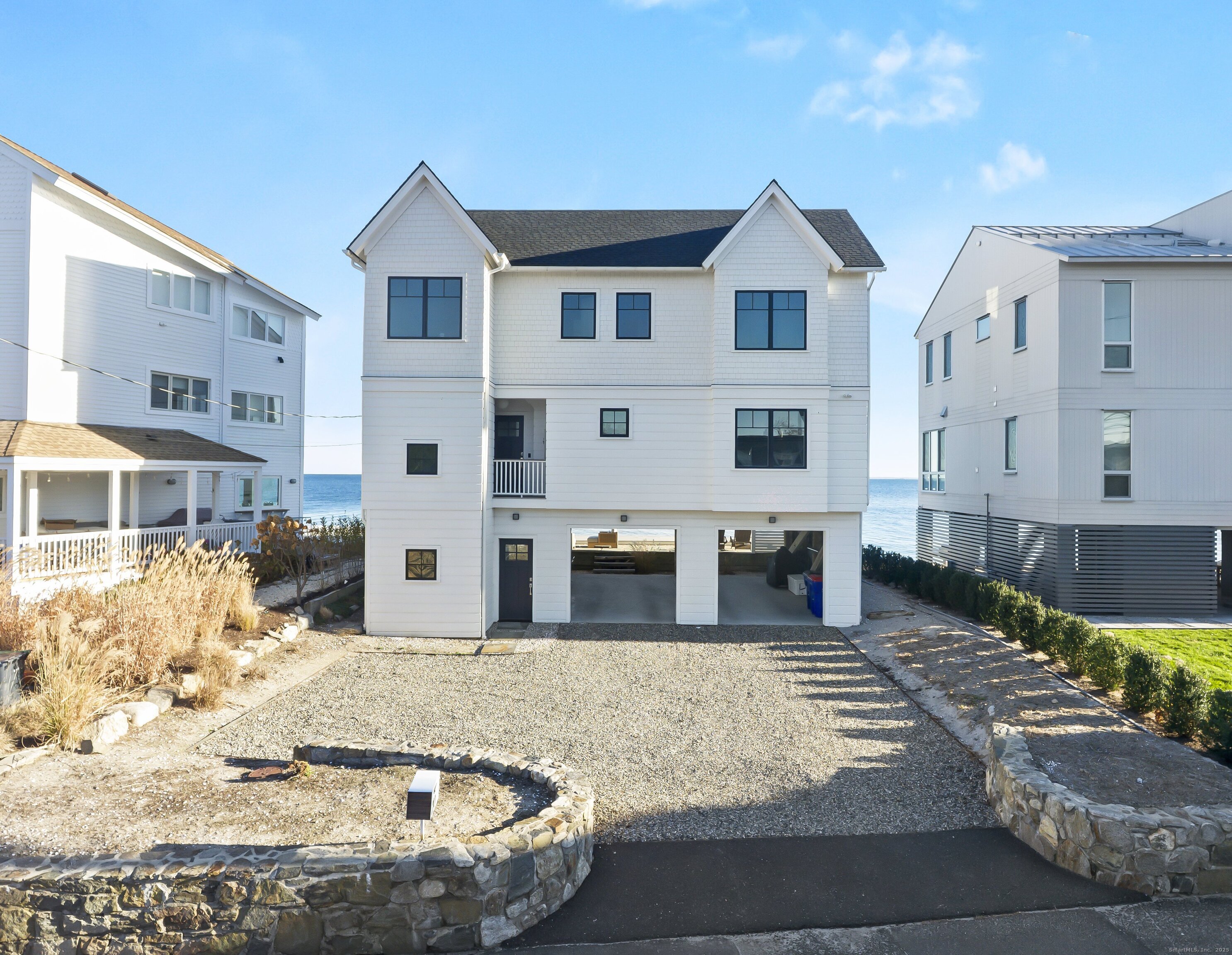 2101 Fairfield Beach Road