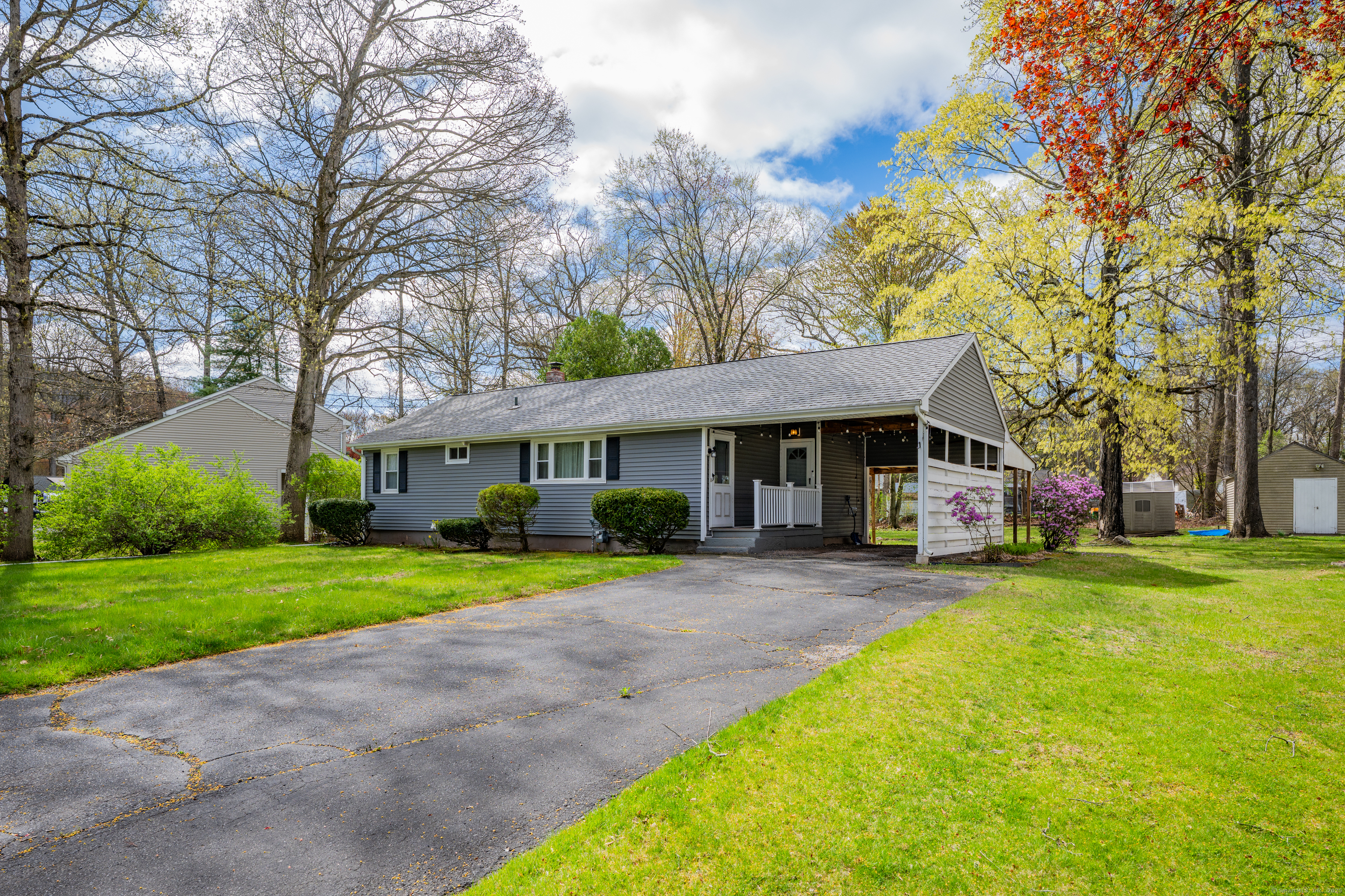 36 Zwicks Farm Road, Southington, Connecticut image 2