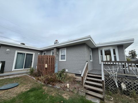 Tiny photo for 18 Bay Street, Guilford, CT 06437 (MLS # 24136887)