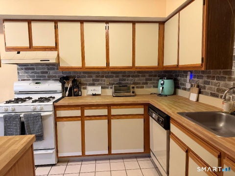 Tiny photo for 12 Talcott Forest Road #E, Farmington, CT 06032 (MLS # 24213679)