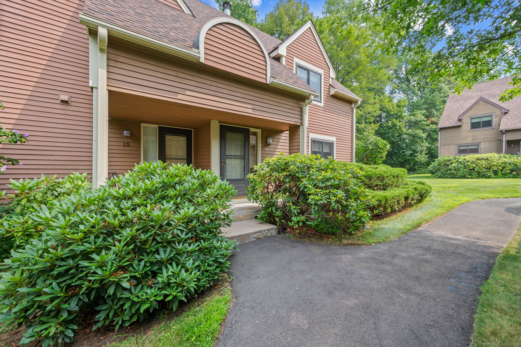 11 Tanager Circle