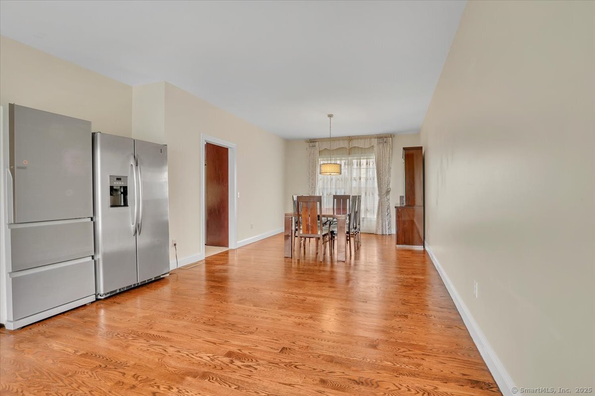 7 Apple Hill Drive, Cromwell, Connecticut image 12