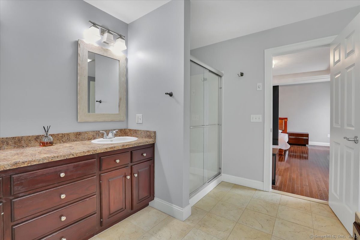 7 Apple Hill Drive, Cromwell, Connecticut image 19
