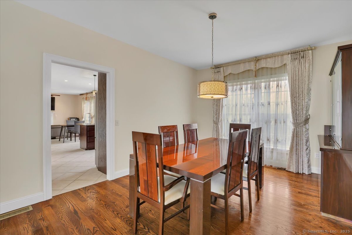 7 Apple Hill Drive, Cromwell, Connecticut image 11