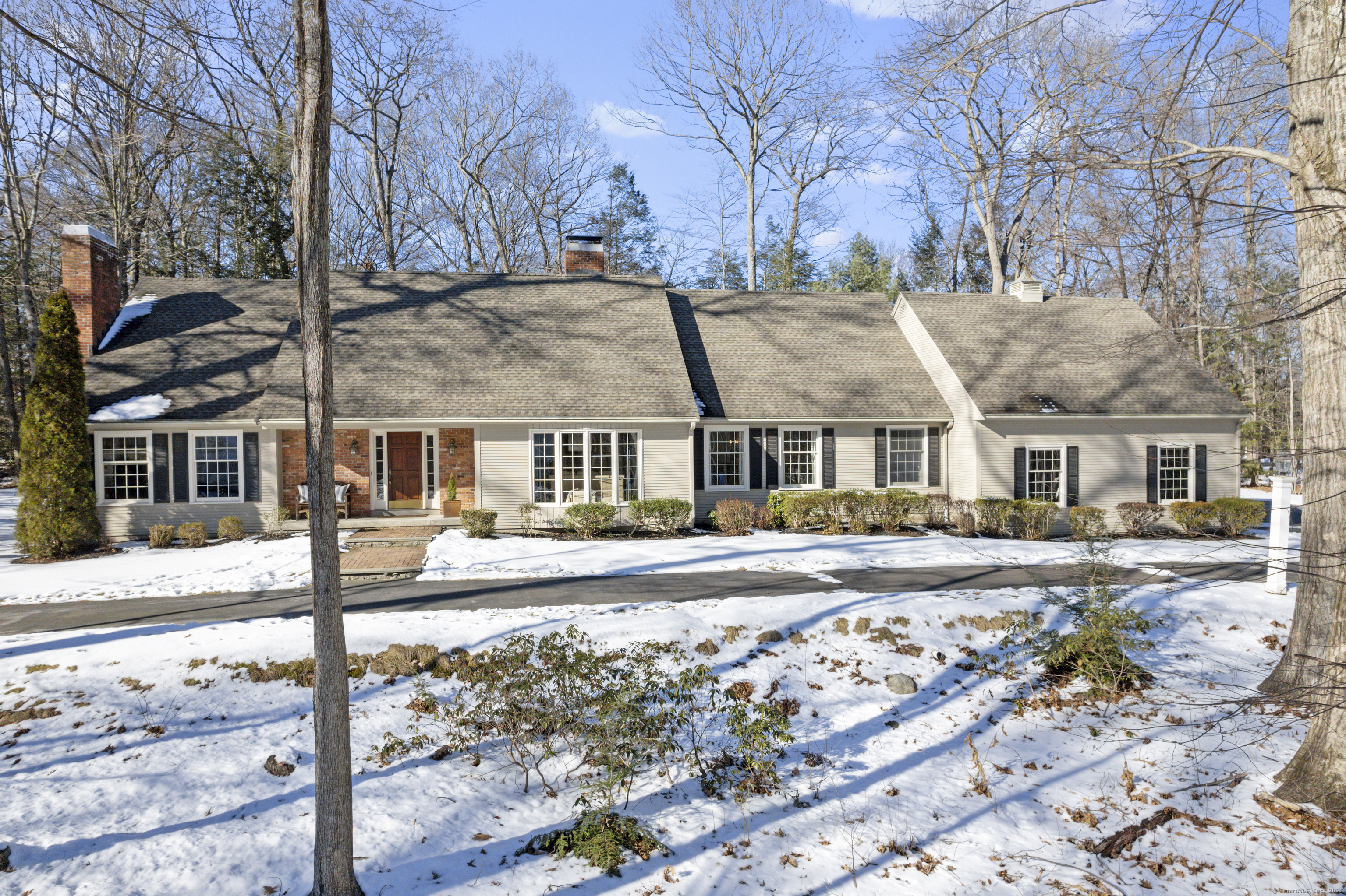 Property for Sale at Henley Way, Avon, Connecticut - Bedrooms: 4 
Bathrooms: 4.5 
Rooms: 9  - $865,000