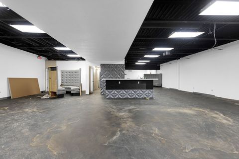 Photo of 160 Franklin Avenue, Hartford, CT 06114 (MLS # 24142275)