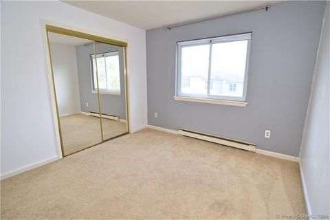 Tiny photo for 140 Hamden Avenue #APT C, Waterbury, CT 06704 (MLS # 24150056)