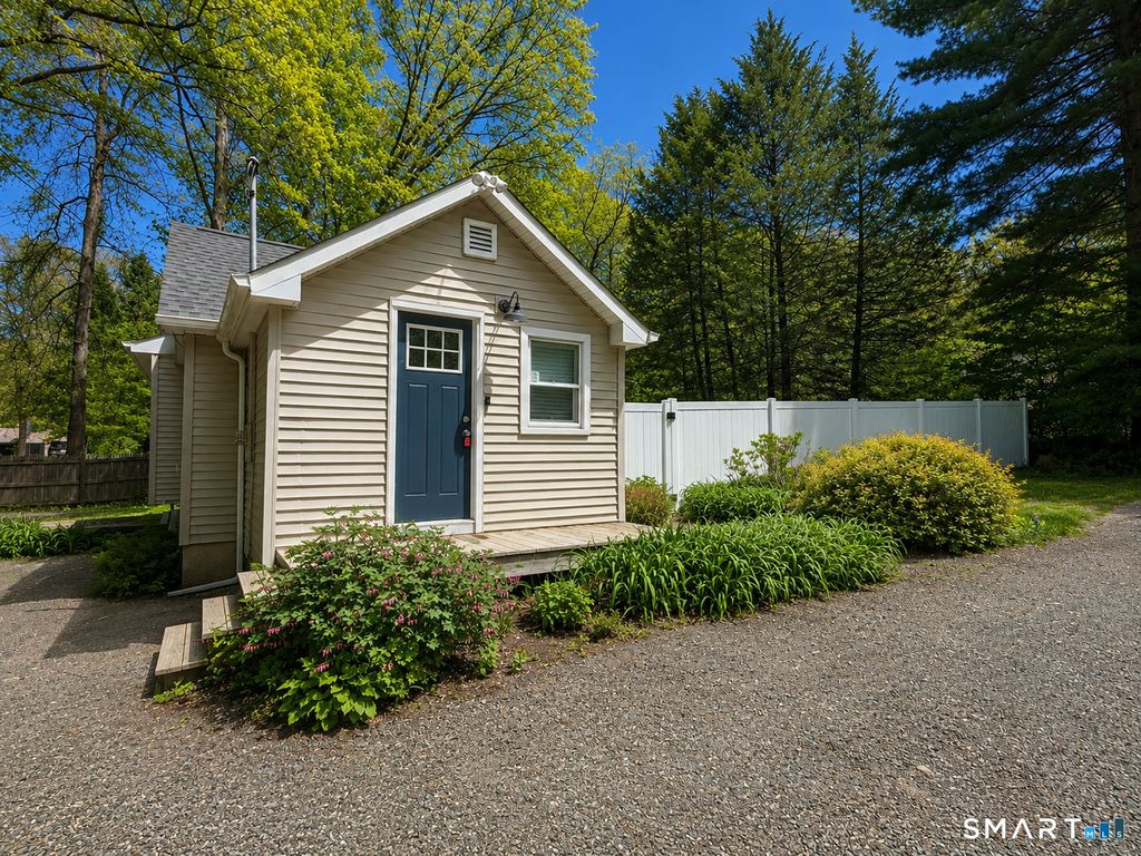 Photo of 23 Pootatuck Trail, Newtown, CT 06482 (MLS # 24170075)