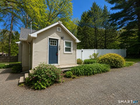 Photo of 23 Pootatuck Trail, Newtown, CT 06482 (MLS # 24170075)