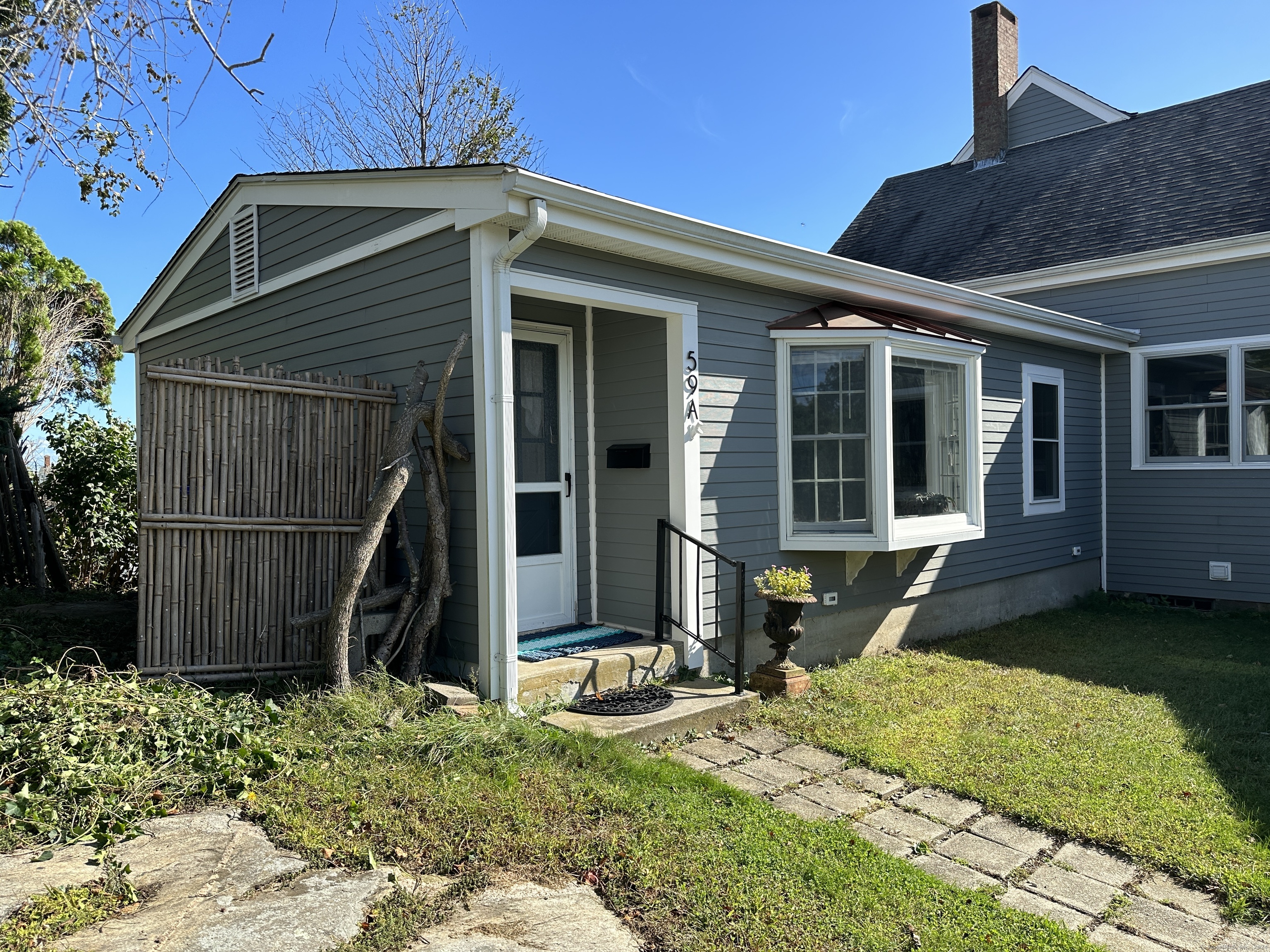 Rental Property at 59 High Street A, Groton, Connecticut - Bedrooms: 2 
Bathrooms: 4 
Rooms: 4  - $2,000 MO.