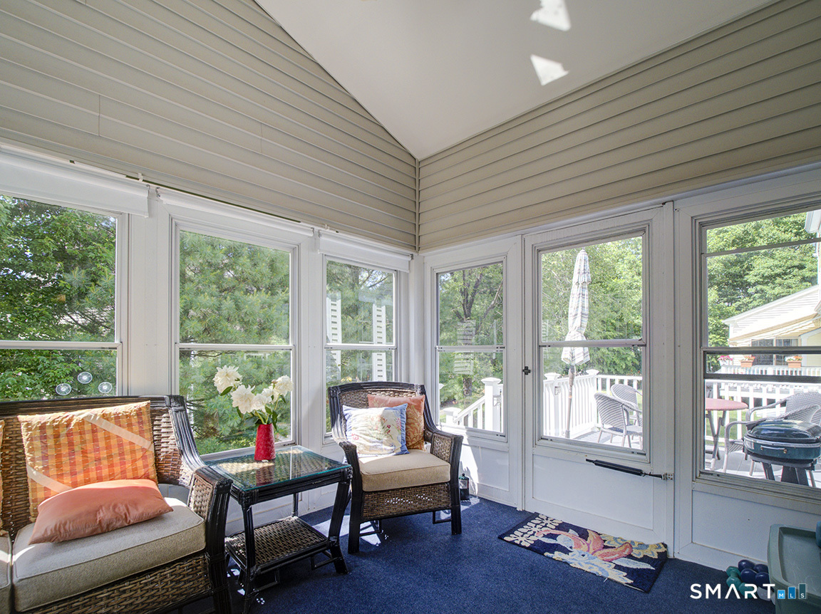 3 Wadsworth Lane