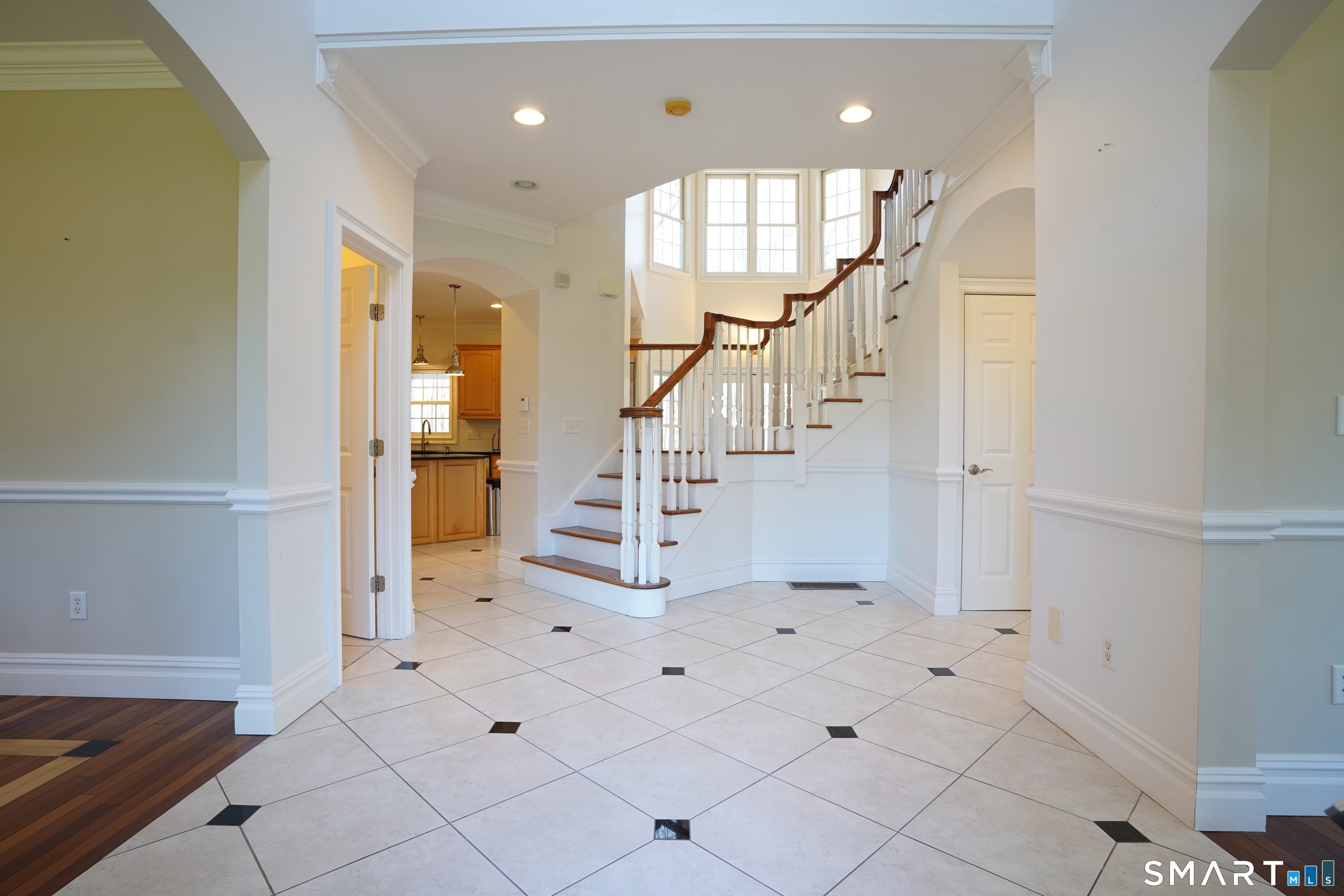 10 Whispering Hollow Court