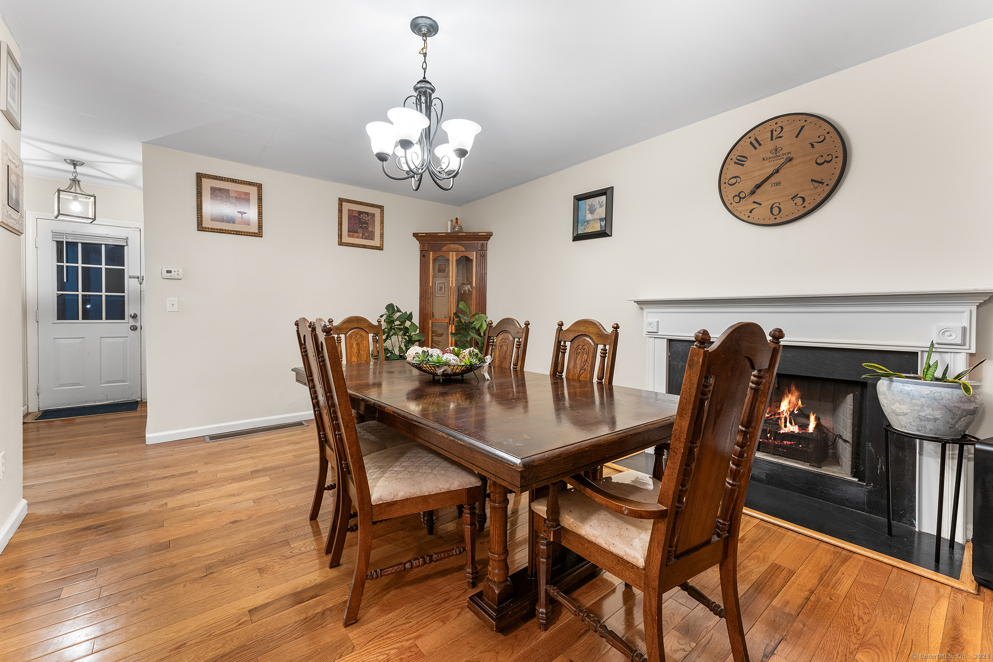 105 Kaechele Place, Bridgeport, Connecticut image 8