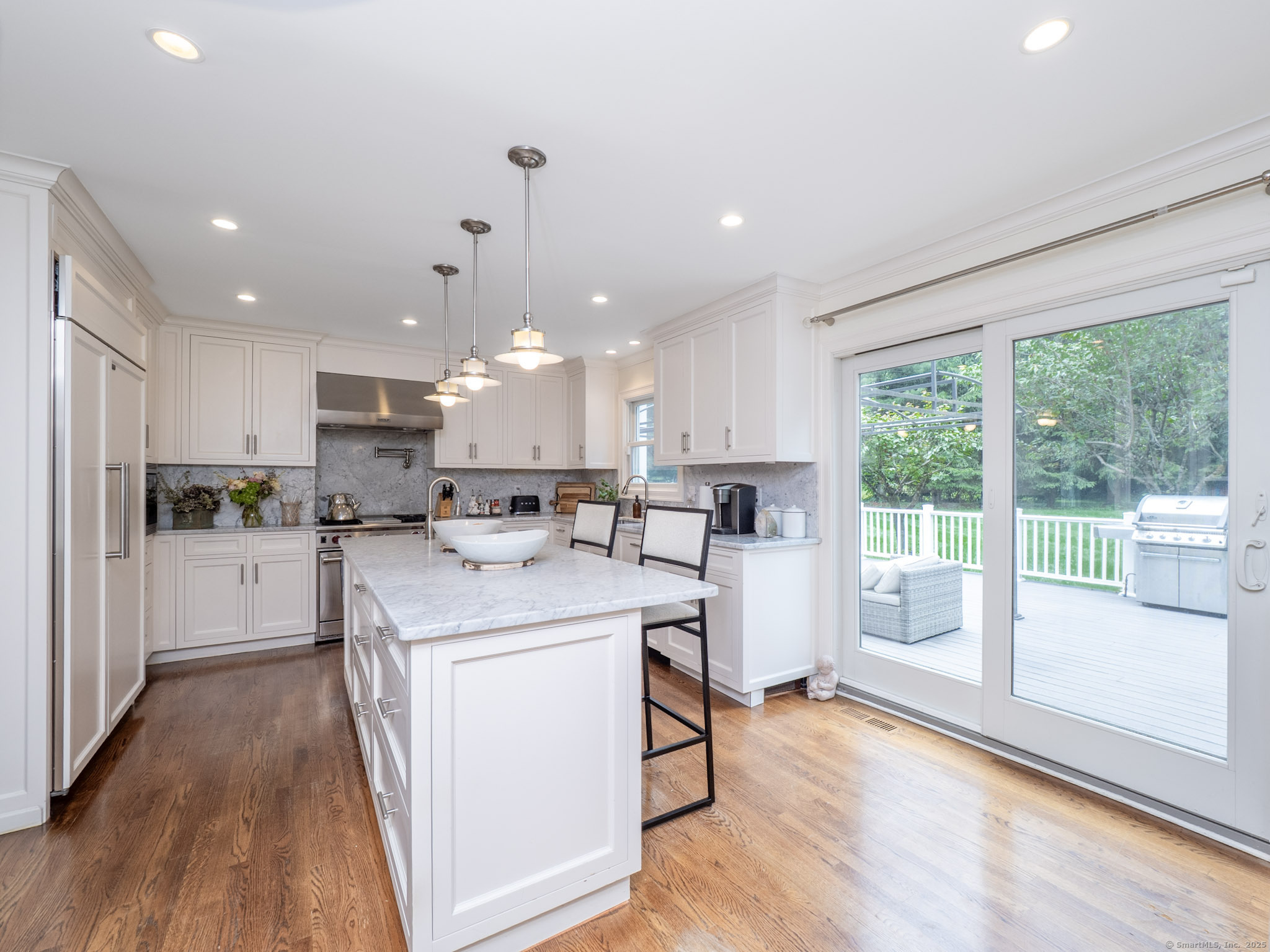 565 Danbury Road