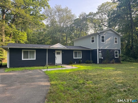 Homes For Rent - 57 Lovers Lane<br/> Fairfield County, Monroe, CT 06468