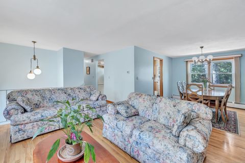 Tiny photo for 22 Mountain Top Lane, New Haven, CT 06513 (MLS # 24134048)