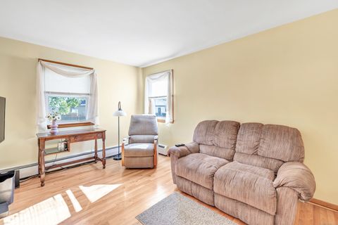 Tiny photo for 22 Mountain Top Lane, New Haven, CT 06513 (MLS # 24134048)