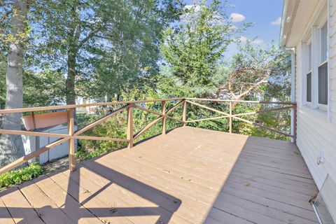 Tiny photo for 22 Mountain Top Lane, New Haven, CT 06513 (MLS # 24134048)