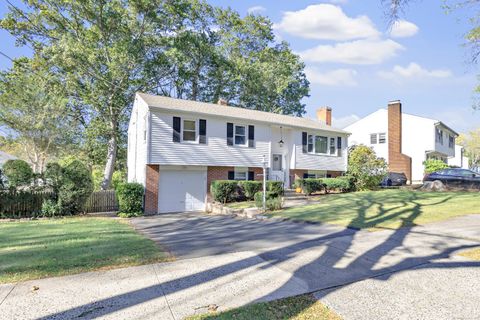 Tiny photo for 22 Mountain Top Lane, New Haven, CT 06513 (MLS # 24134048)