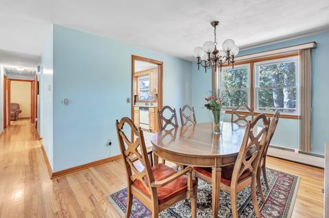 Tiny photo for 22 Mountain Top Lane, New Haven, CT 06513 (MLS # 24134048)