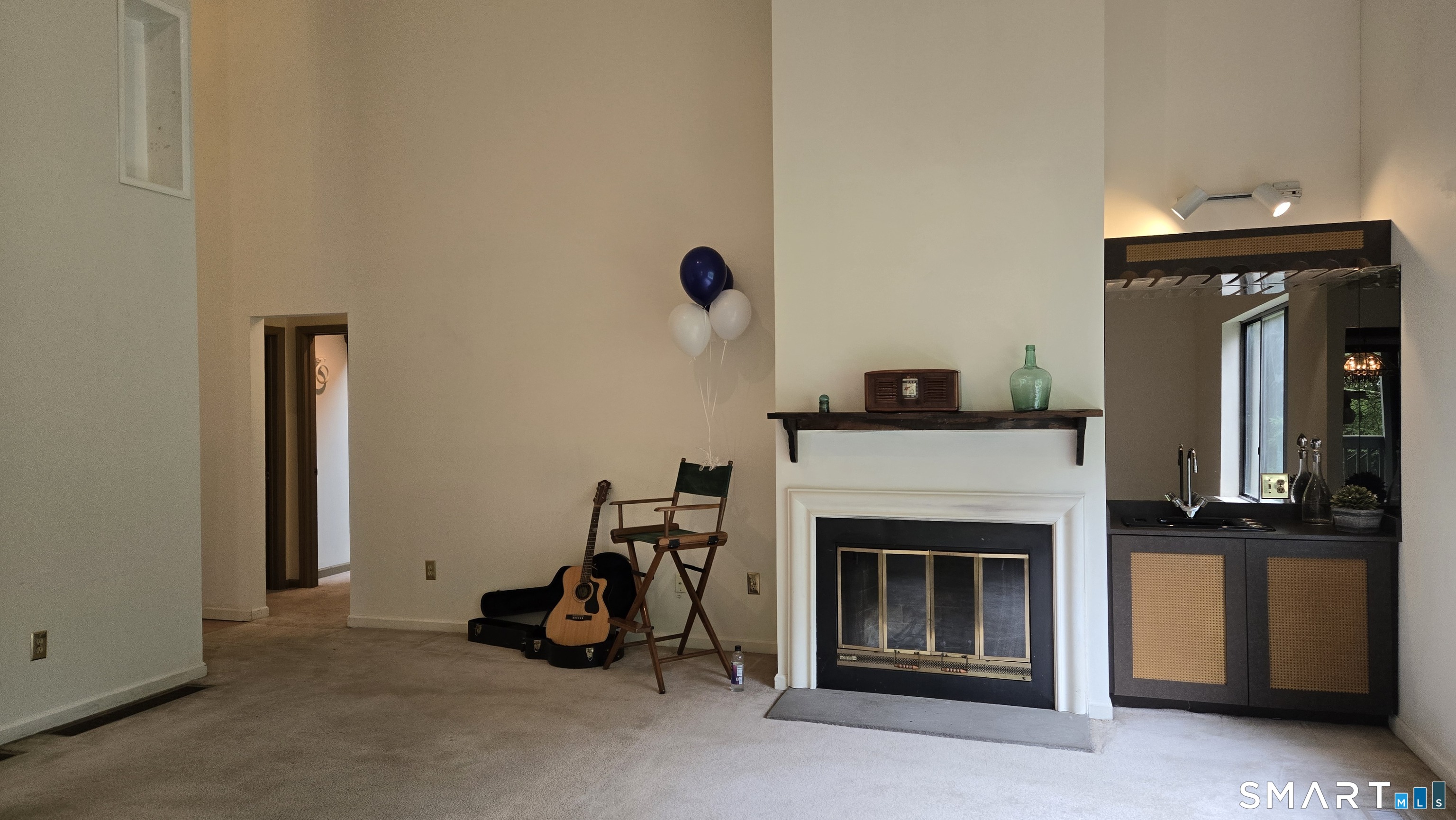 18 Hearthstone Drive 18