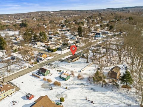 A home in Killingly