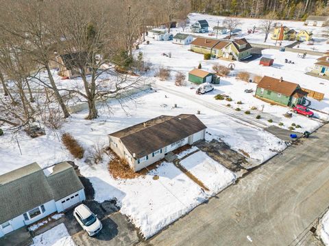 A home in Killingly