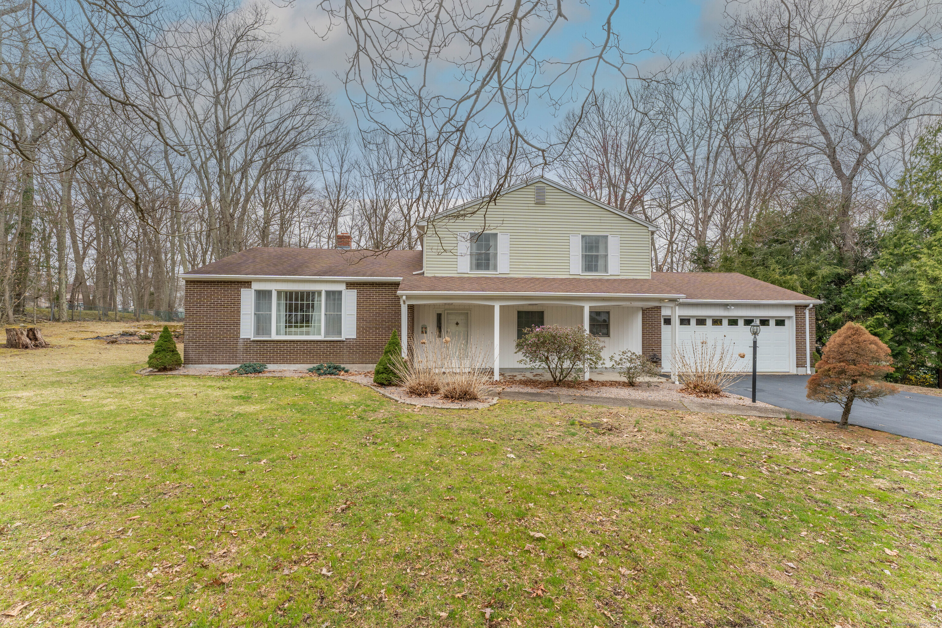 80 Sherwood Lane, Norwich, Connecticut image 1