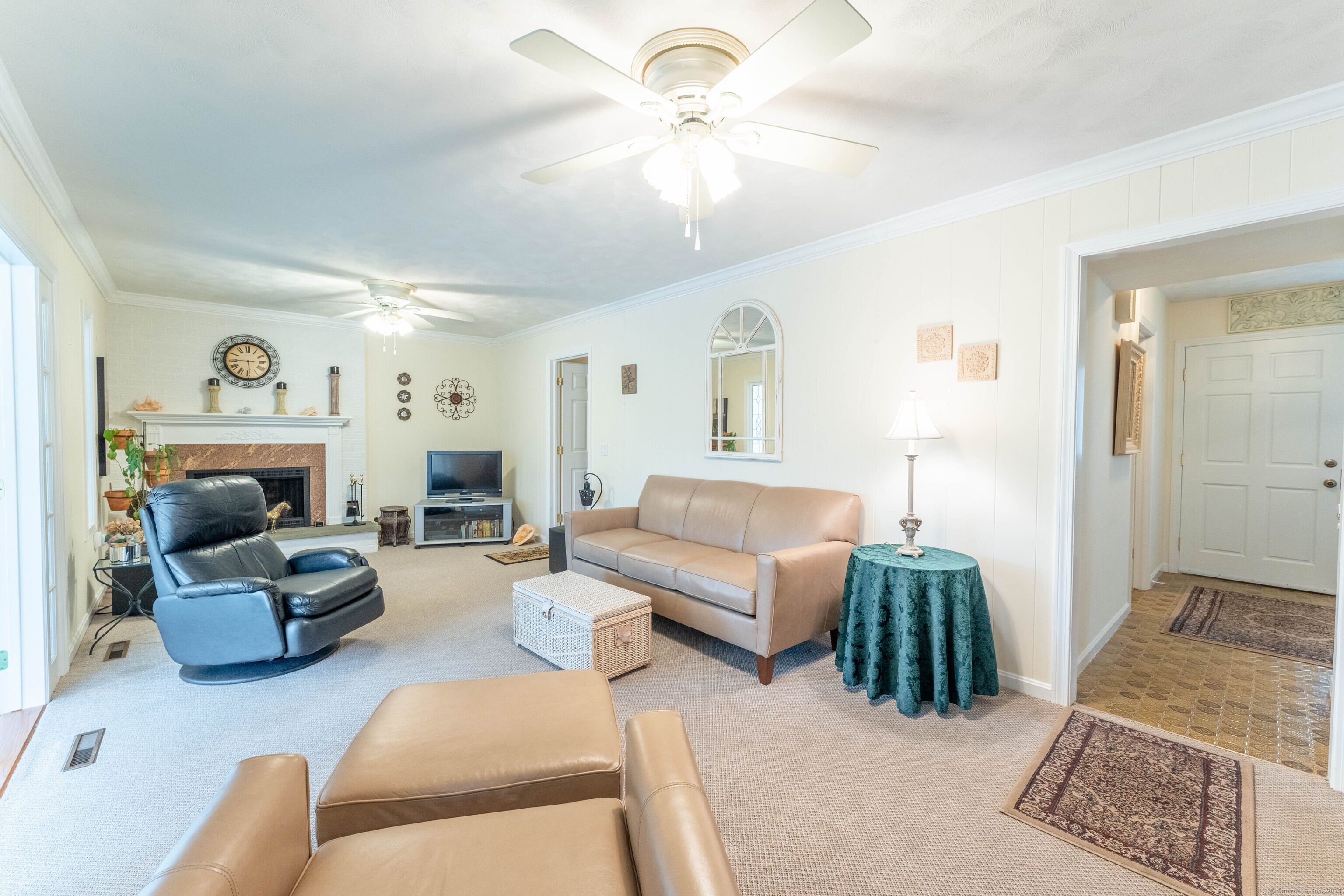 80 Sherwood Lane, Norwich, Connecticut image 12