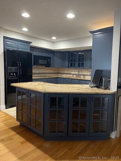 Tiny photo for 69 Harbour Close #69, New Haven, CT 06519 (MLS # 24156544)