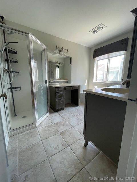 Tiny photo for 69 Harbour Close #69, New Haven, CT 06519 (MLS # 24156544)