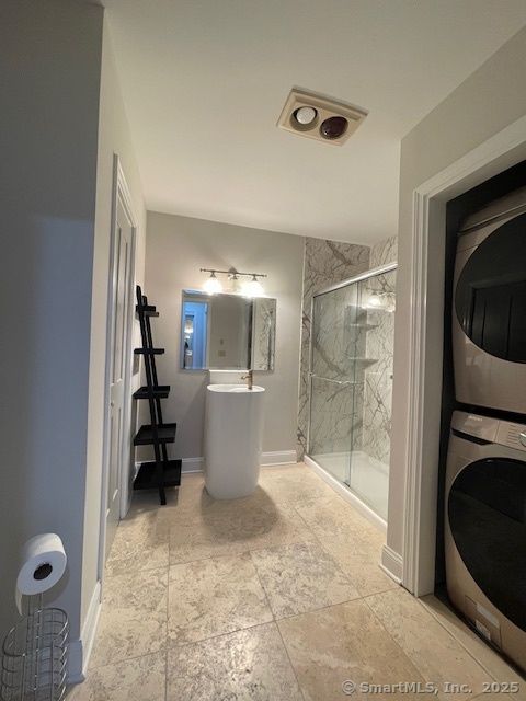 Tiny photo for 69 Harbour Close #69, New Haven, CT 06519 (MLS # 24156544)