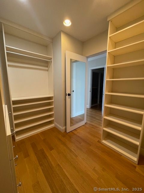 Tiny photo for 69 Harbour Close #69, New Haven, CT 06519 (MLS # 24156544)