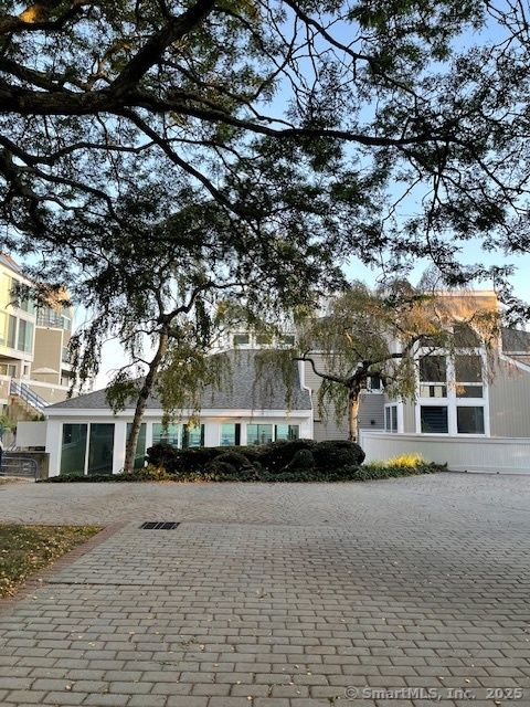 Tiny photo for 69 Harbour Close #69, New Haven, CT 06519 (MLS # 24156544)