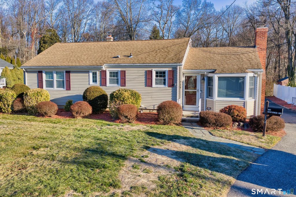 Photo of 234 Pond Point Avenue, Milford, CT 06460 (MLS # 24147409)