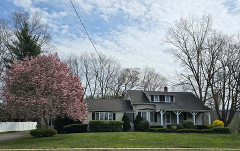 Photo of 689 Bee Street, Meriden, CT 06450 (MLS # 24143637)