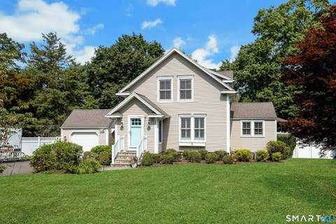 Homes For Sale - 49 Wolfpit Avenue<br/> Norwalk, CT 06851