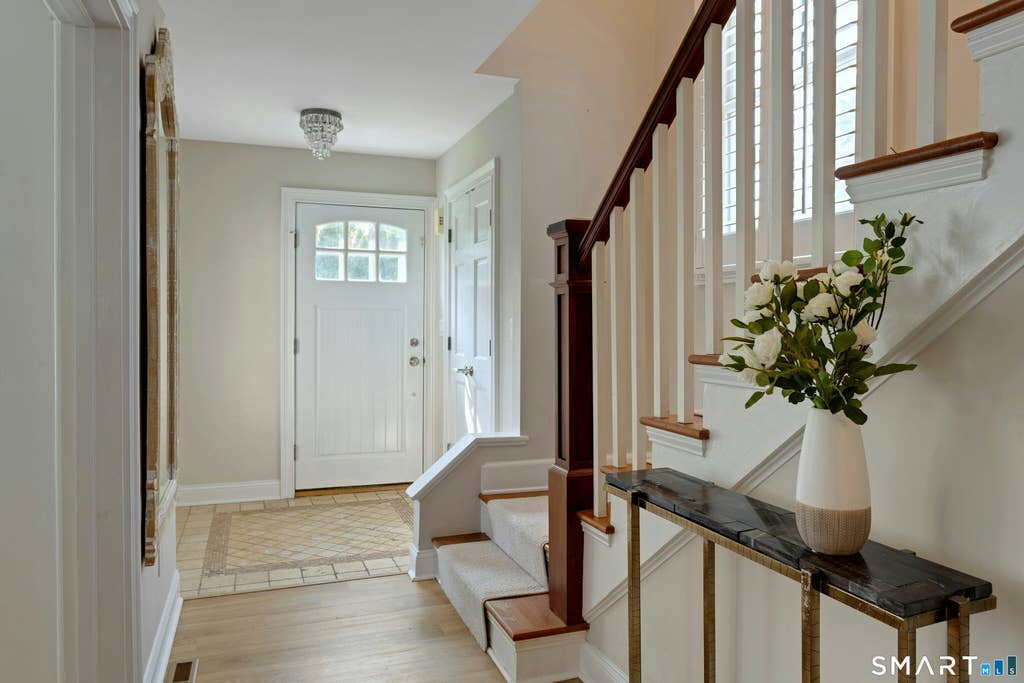 Photo of 49 Wolfpit Avenue, Norwalk, CT 06851 (MLS # 24196192)